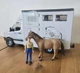BRUDER Sprinter hästtransport inkl häst och skötare