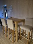barbord och stolar