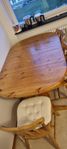Dinning table with 4 chairs