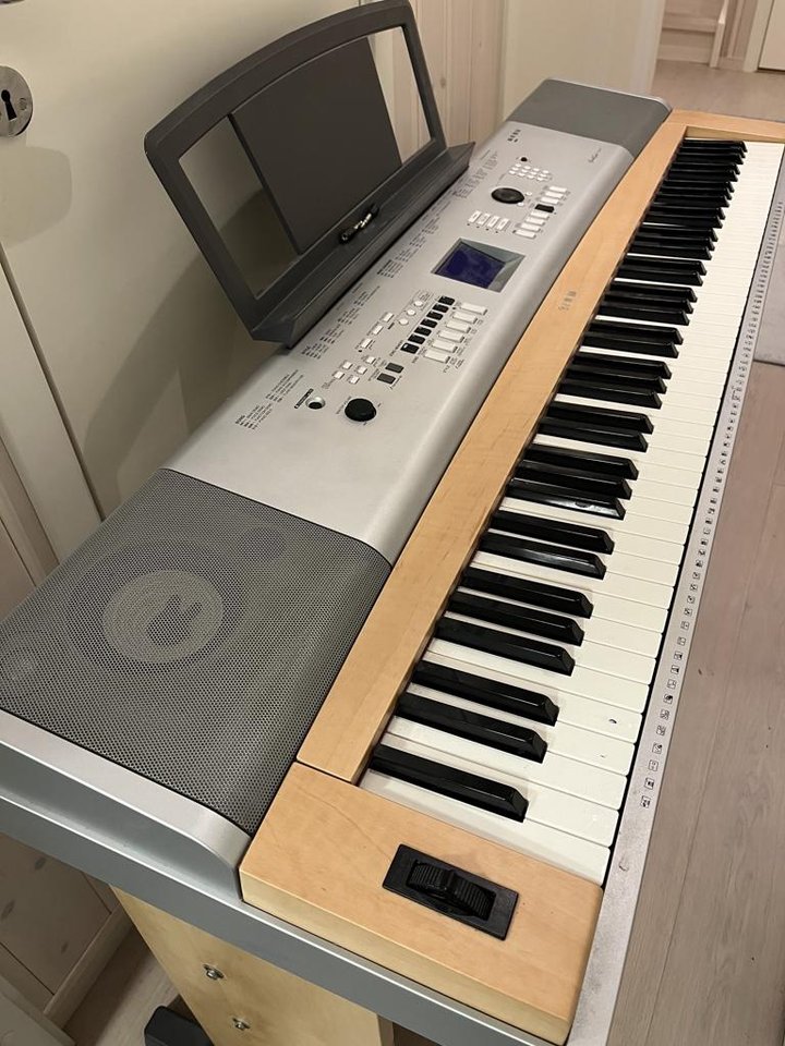 Yamaha elpiano