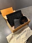Louis Vuitton Gaston Wearable Wallet