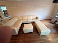 Lädersoffa med tillbehör av högsta kvalitet