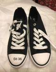 nya skor stl 36
