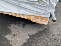 22x95 klädselbrädor finsågad grundmålad