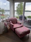 Exklusiv fåtölj med unikt tyg 