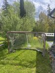 Hockeymål och skyddsnät