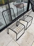 Fyra retro trädgårsstolar i ”stringmodell”