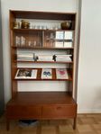 Hylla i teak