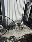Utemöbel två stolar och litet bord