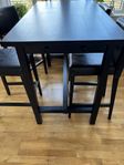 Svart Bar bord med 4 st barstolar