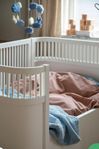 Sebrasäng - baby och växa inkl madrass och lexingtonlakan