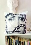 Kuddfodral Fornasetti motiv