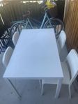 matbord med 4 stolar från IKEA