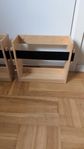 2 wooden shelves