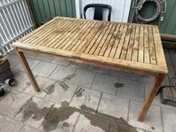 Utegrupp i trä – Jutlandia, bord + 6 stolar