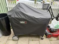 Weber Performer kolgrill med arbetsbord och gasoltändning 