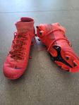 Fotbollskor Nike Mercurial strl 40