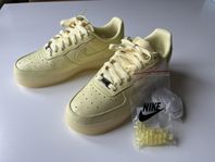 Nike Air Force 1 Low x NOCTA. OANVÄNDA! 