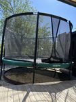 North Trampoline - studsmatta