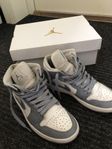 Nike Jordan air strl 40
