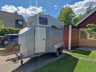 Hästtransport Thule Safir