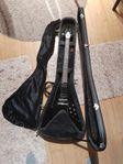 GIBSON FLYING V 67 REISSUE BLACK 2004