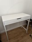Skrivbord