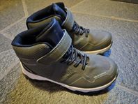 Salomon & Everest Vandringsskor och stövlar stl 33