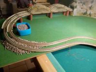 Märklin HO järnväg + lokstallar