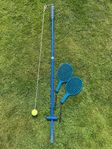 Tether Ball. Tennis på pinne.