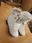 figure skating shoes for kids