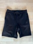 Svarta nike shorts