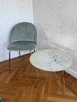 Stol Kivi + litet bord med marmorerad glasskiva