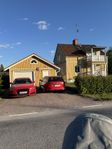 Villa med garage och altan 