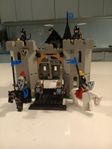 svarta falkens fästning lego 6074