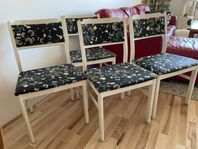 4 st köksstolar i massiv trä – vintage / retrostil