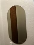 Stylish Oval Wall Mirror - spegel