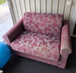 SKÄNKES! Bäddsoffa 