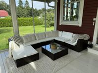 Loungesoffa/modulsoffa med bord