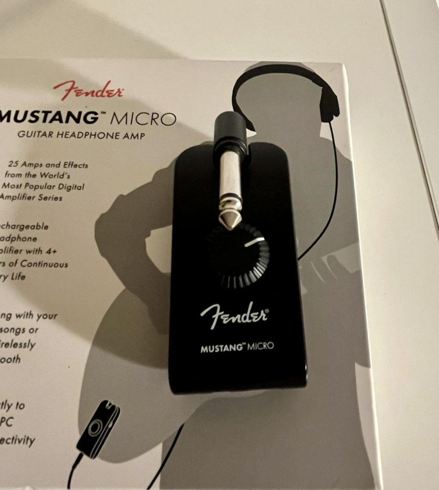 Fender Mustang Micro