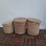 Förvaringskorgar i naturmaterial