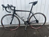Landsvägscykel/racer Wilier Mortirolo - Kolfiberram - 56 cm