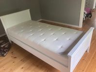 Säng 200cm*90cm
