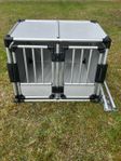 Hundbur för bil i aluminium