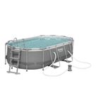 pool med pollvärmare 