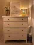 Byrå från Ikea