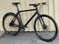 Cube Race hybrid M
