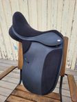 Thorowgood Dressyrsadel 17.5" Normal manke T4
