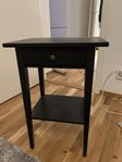 Hemnes sängbord