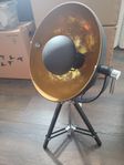 rymds bordslampa 